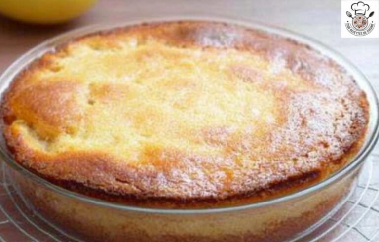 Torta di mele morbidissima Una torta morbida e fondente, ideale per un dessert gourmet o per una merenda confortante!