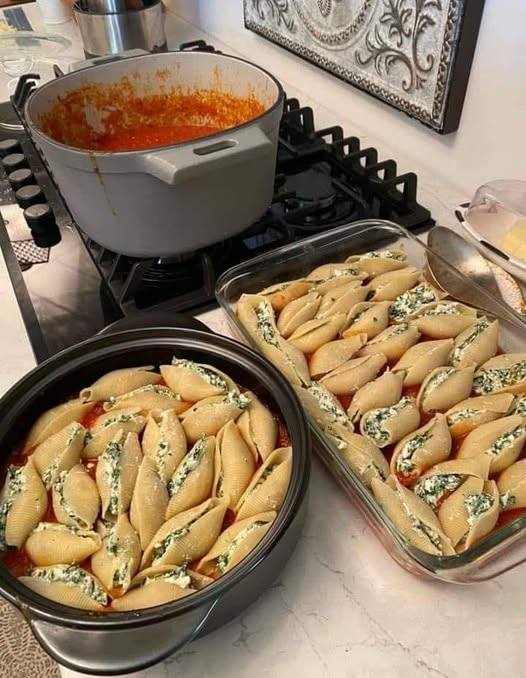 Conchiglie di Taco Ripiene: Una Gustosa Fusione di Sapori Messicani e Italiani