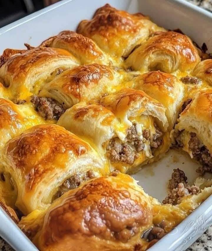 Ricetta per panini con salsiccia e mezzaluna per la colazione