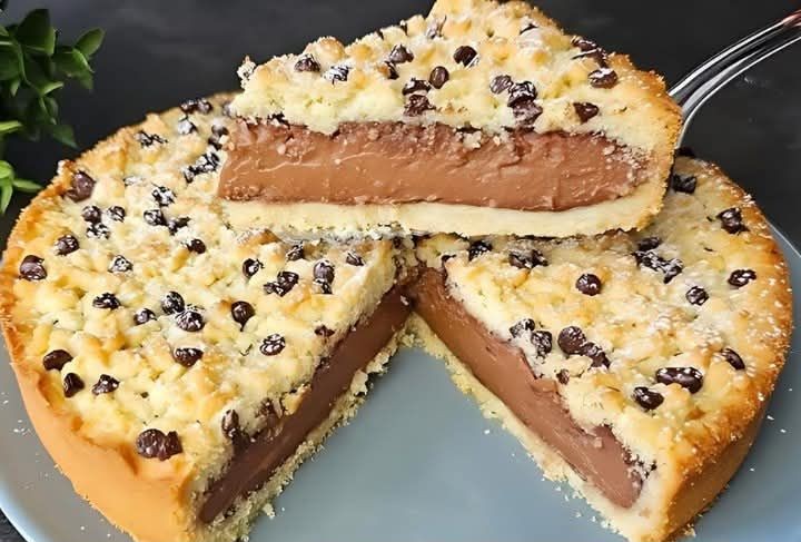 Crostata al cioccolato super morbida, stile crumble semplice