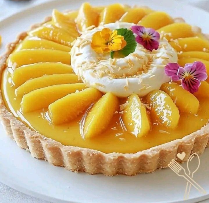 Crostata al cocco, mango e frutto della passione: un viaggio esotico in un boccone