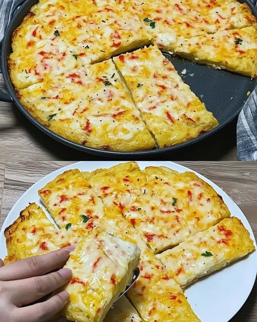 4 patate, 3 uova, latte, farina e mozzarella! Versa tutto in teglia e inforna, sarà perfetta per tutta la famiglia!