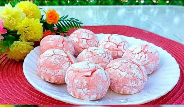 deliziosi biscotti alle fragole