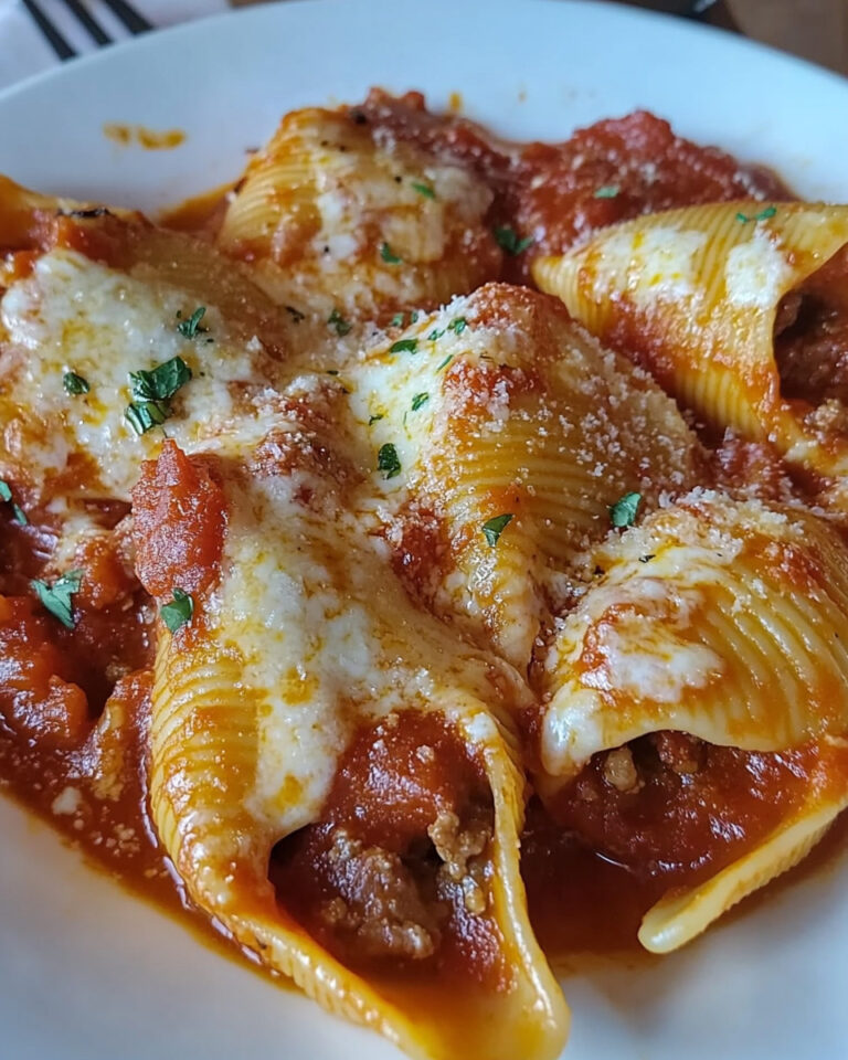 Conchiglioni Ripieni di Melanzane, Ricotta e Provolone
