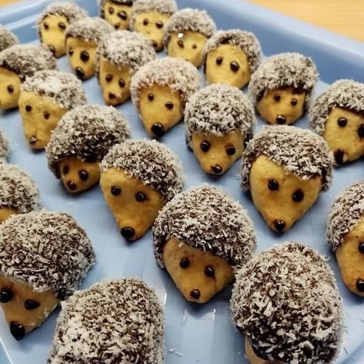 Deliziosi ricci alle nocciole – una ricetta per i biscotti di Natale