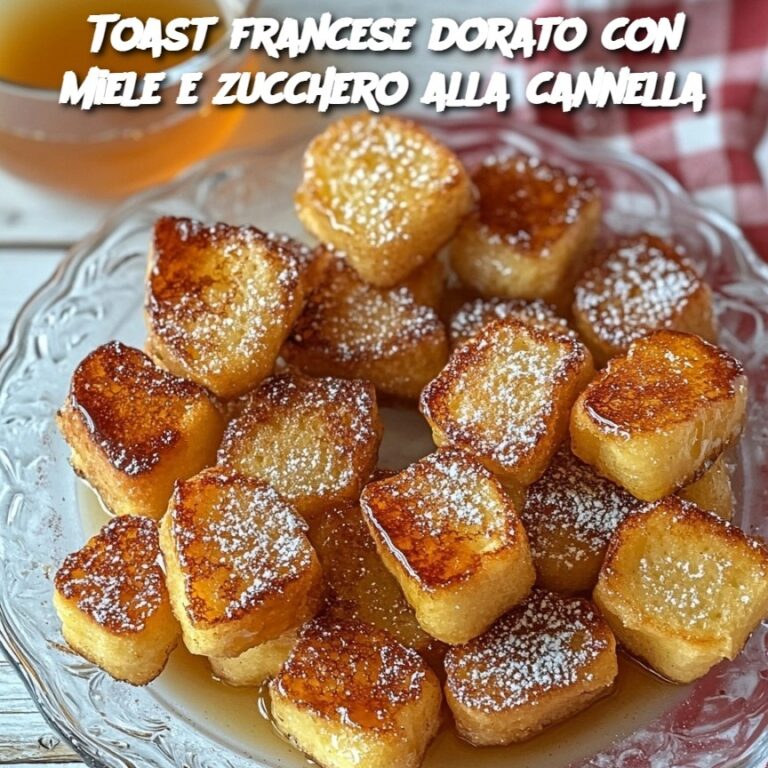 Toast francese dorato con miele e zucchero alla cannella