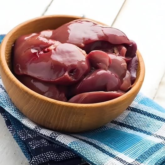 Fegato di pollo: benefici, calorie e usi in cucina