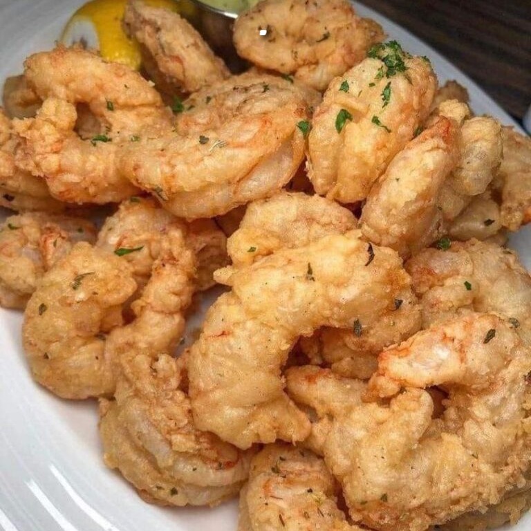 Questa ricetta di gamberetti fritti del sud è facile, deliziosa, super facile da preparare. Croccante fuori e piena di sapore