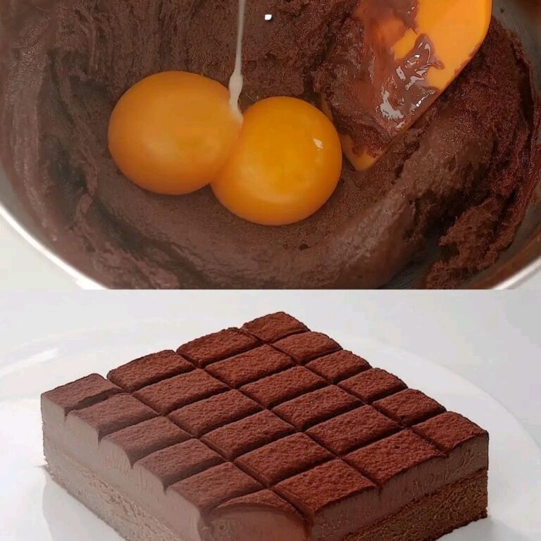 Torta Mousse al Cioccolato Decadente