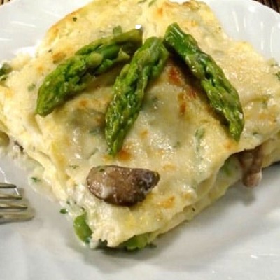 Lasagna agli asparagi e funghi WW: la ricetta vegetariana leggera e deliziosa