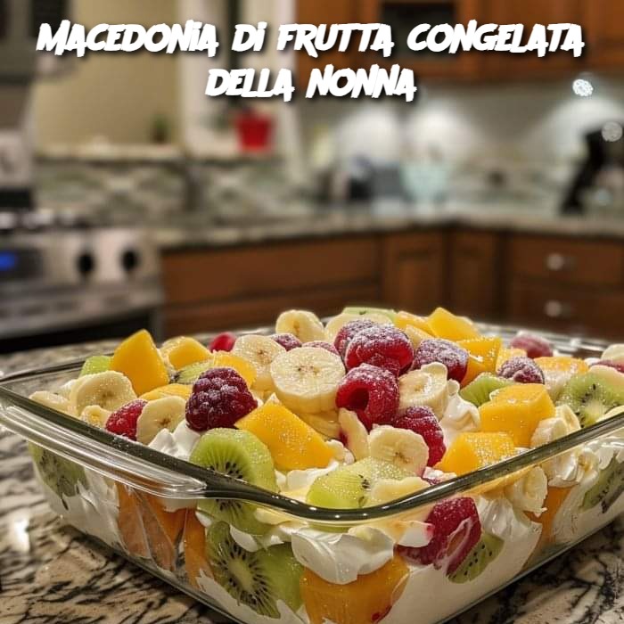 Macedonia di frutta congelata della nonna