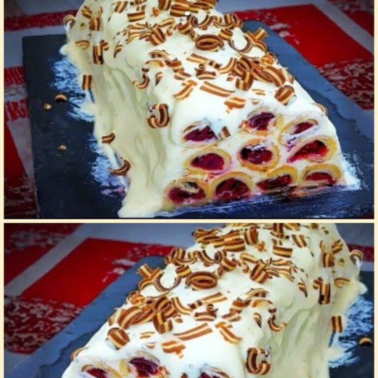 La torta alla panna acida con ciliegie “Monastery Hut” è semplicemente deliziosa