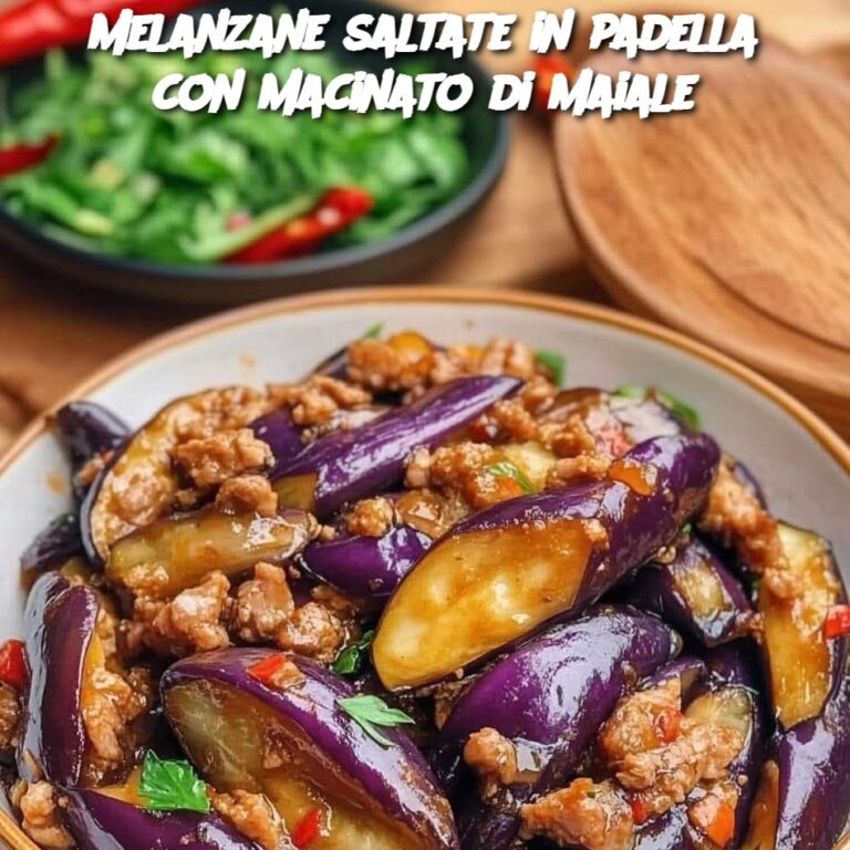 Melanzane saltate in padella con macinato di maiale