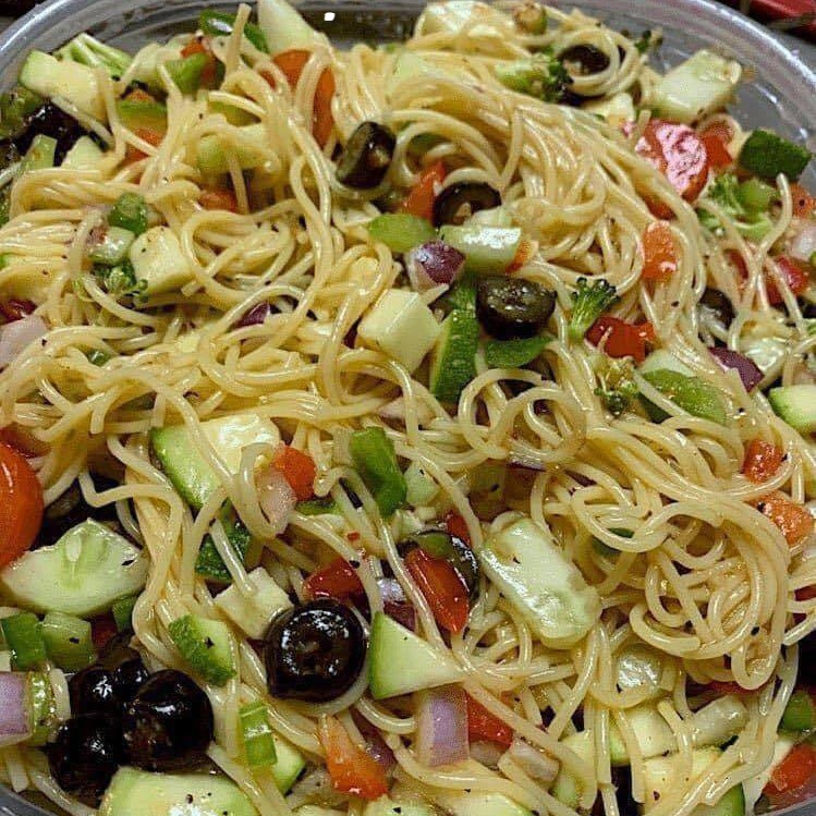 Insalata di spaghetti alla californiana