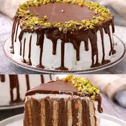 Biscotti e torta al cioccolato