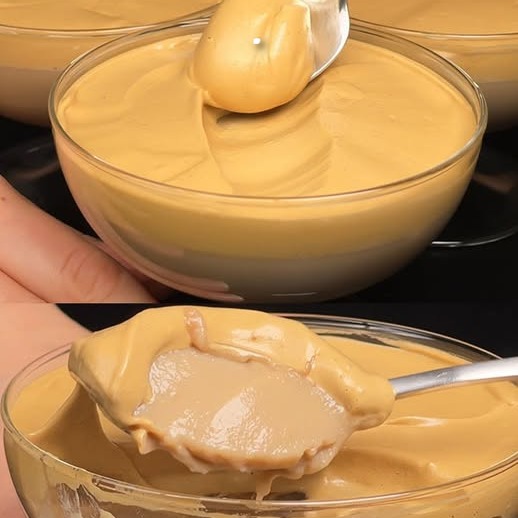 Delizia con la mousse al caffè