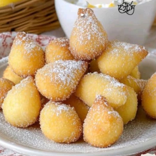 Frittelle al Cucchiaio Soffici Veloci e Profumate