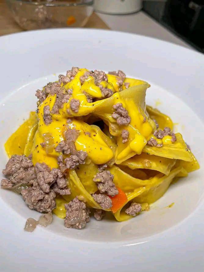 Pappardelle con Ragù Bianco e Besciamella