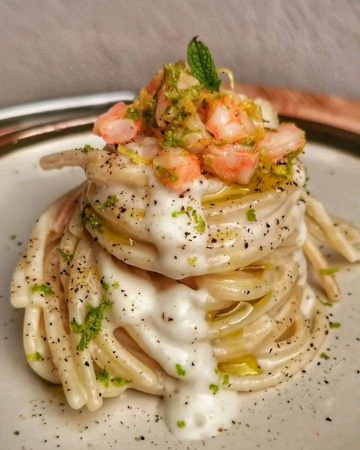 Cacio e Pepe Estiva con Gamberi e Lime