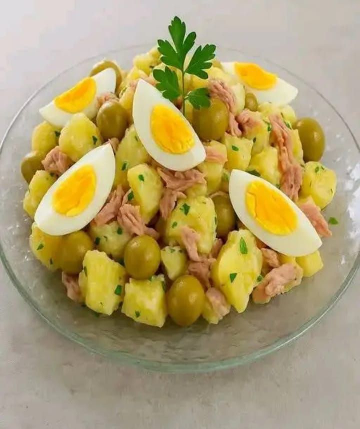 Insalata di Patate con Tonno e Uova