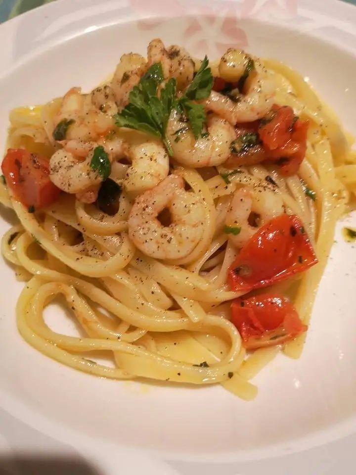 Linguine Gamberetti e pomodorini